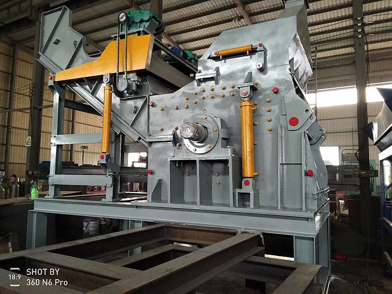 �U�F����C(j��)